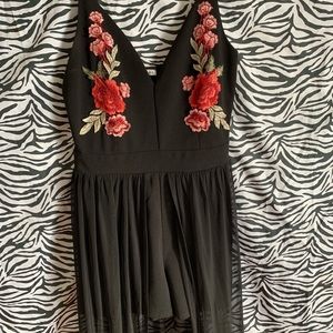 CUTE FLOWER ROMPER! 😻